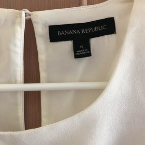 Banana Republic top, size small, white